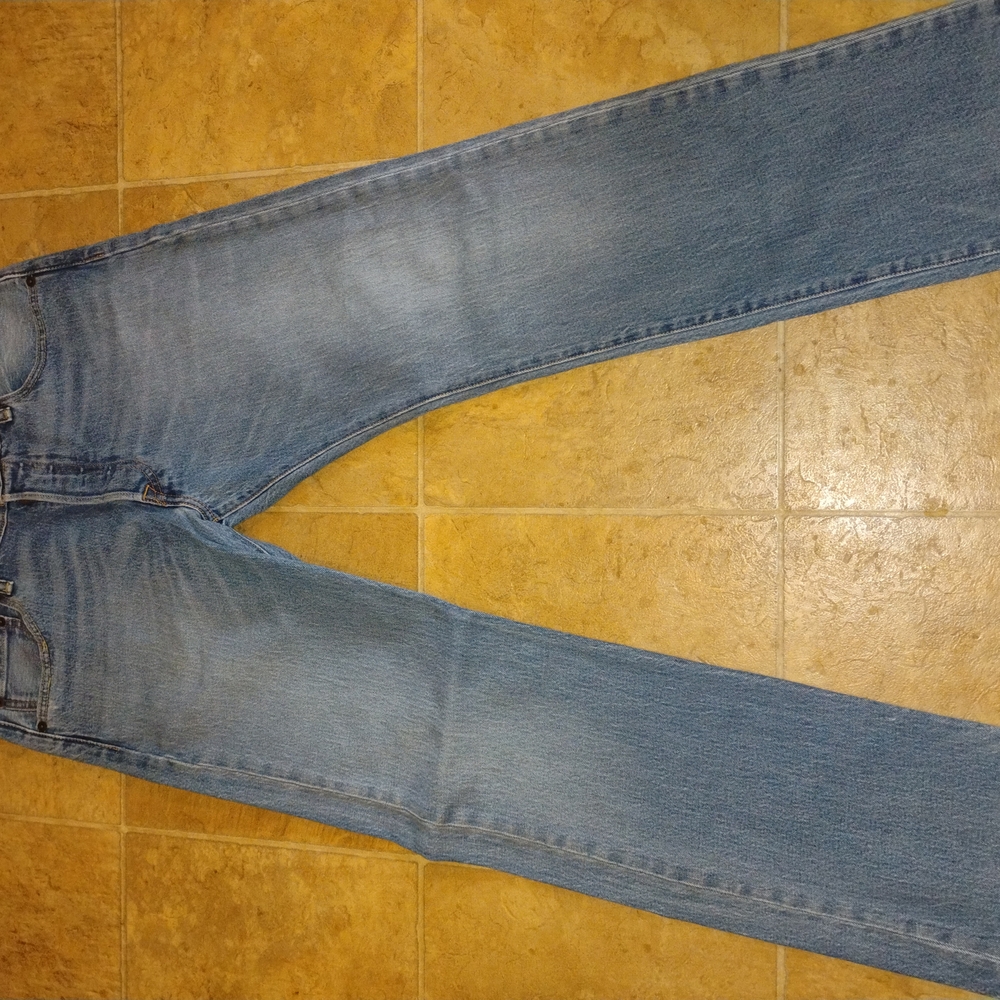 Levi's Classic Blue Denim Jeans